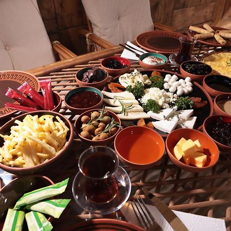 Stone Owl Otel & Restaurant أُتْشيسار المظهر الخارجي الصورة