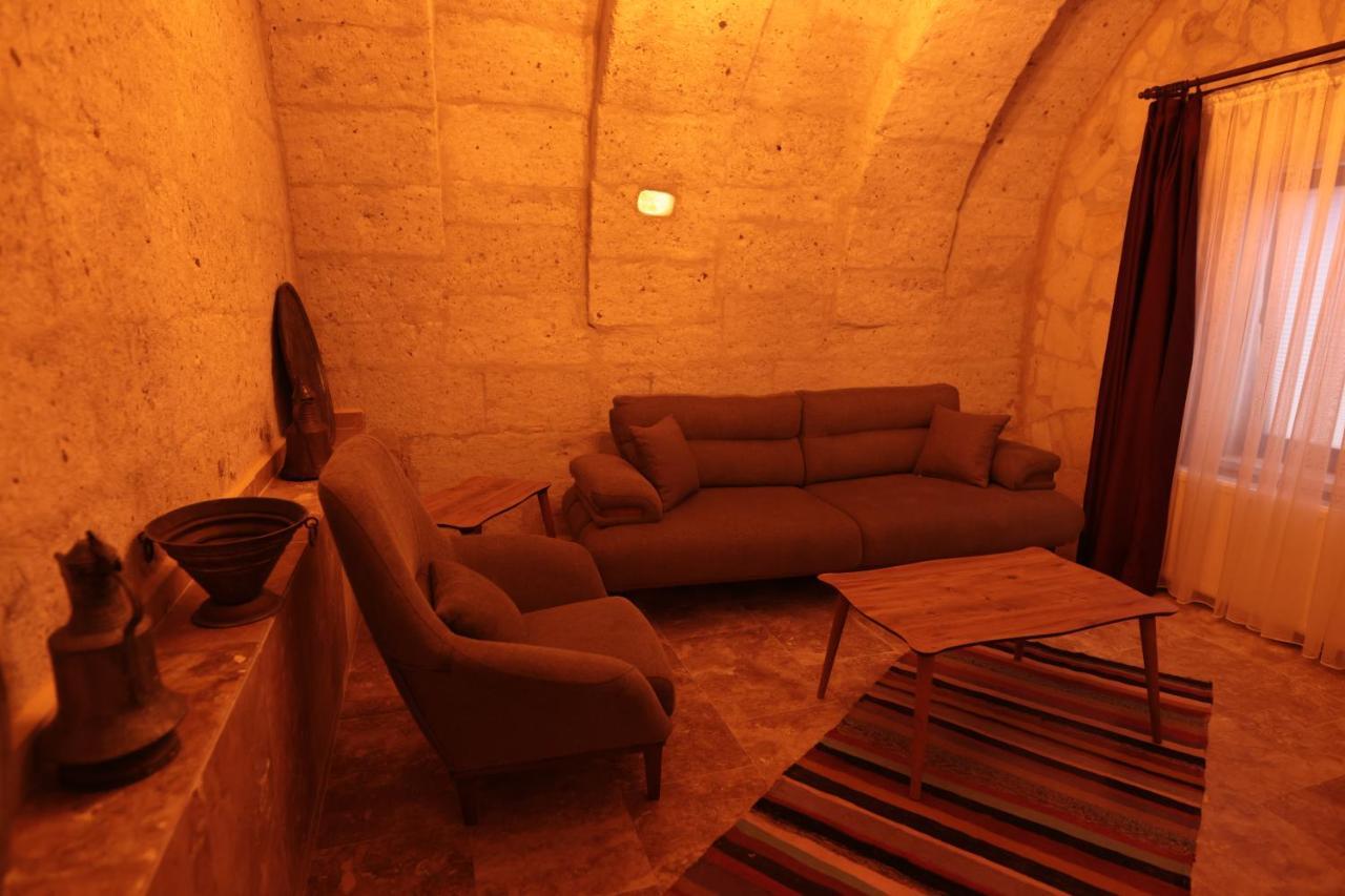 Stone Owl Otel & Restaurant أُتْشيسار المظهر الخارجي الصورة