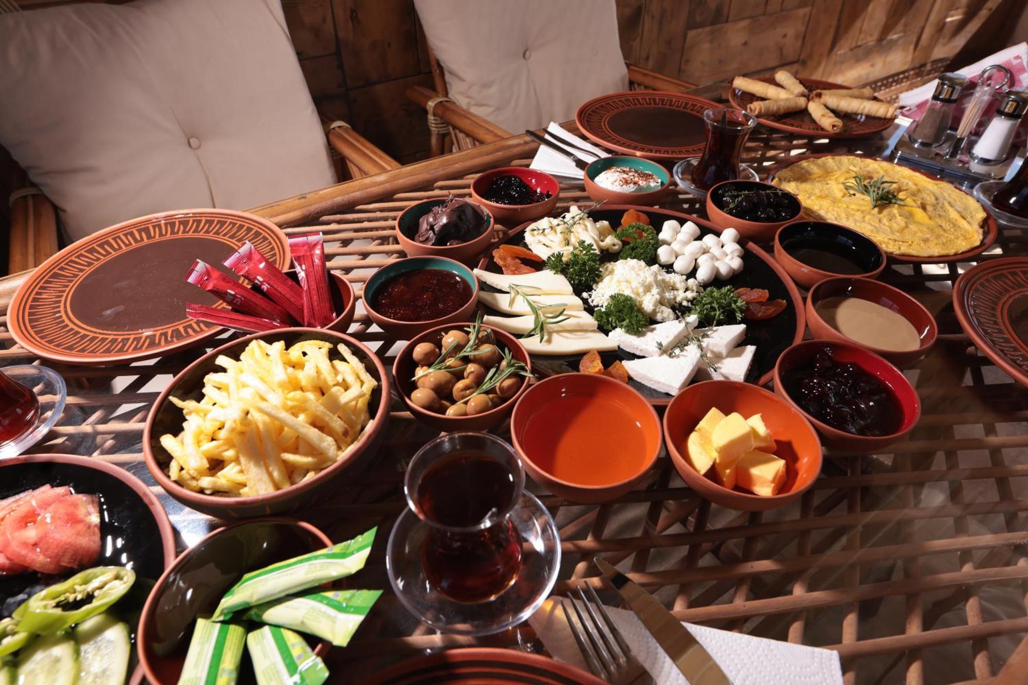 Stone Owl Otel & Restaurant أُتْشيسار المظهر الخارجي الصورة
