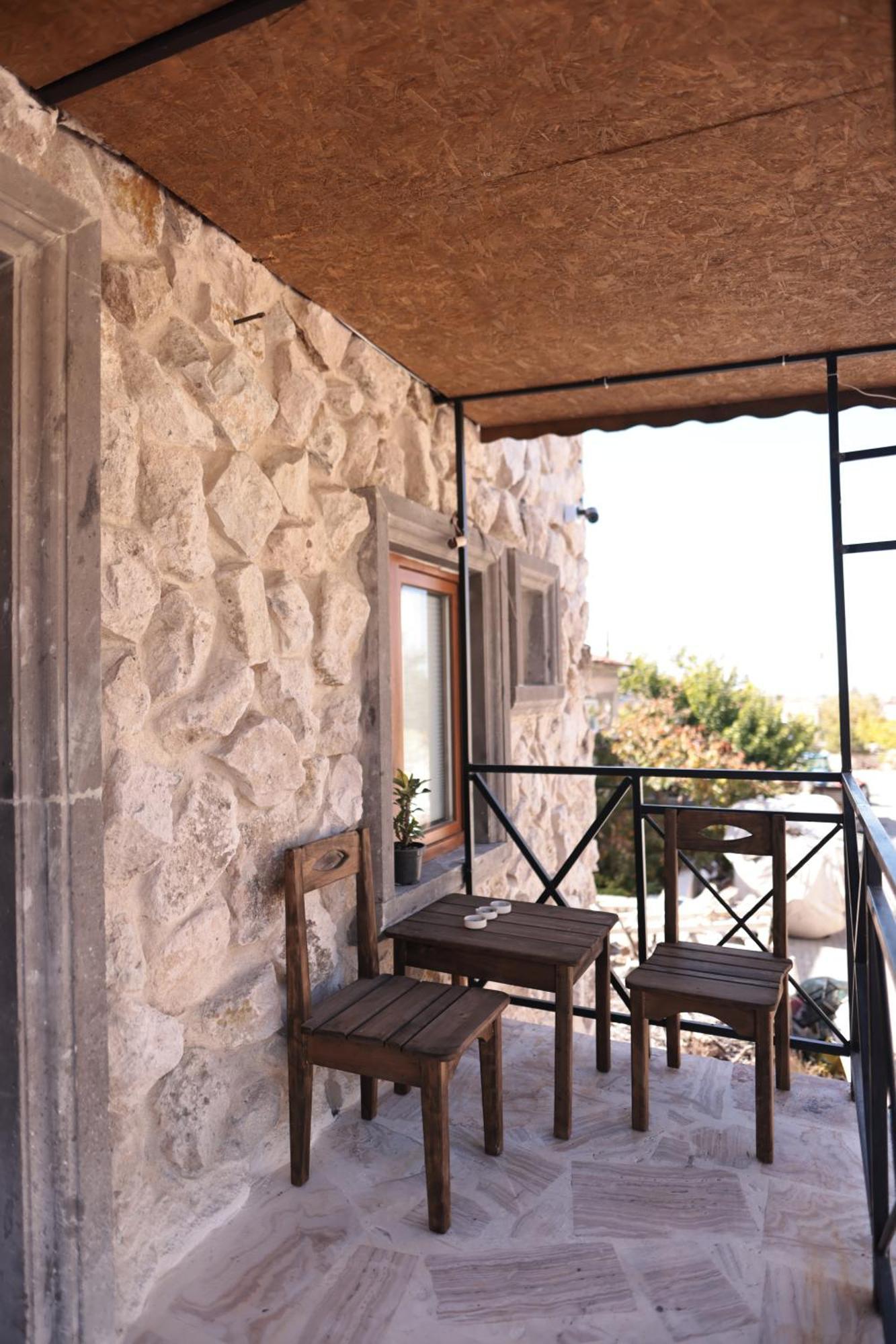 Stone Owl Otel & Restaurant أُتْشيسار المظهر الخارجي الصورة