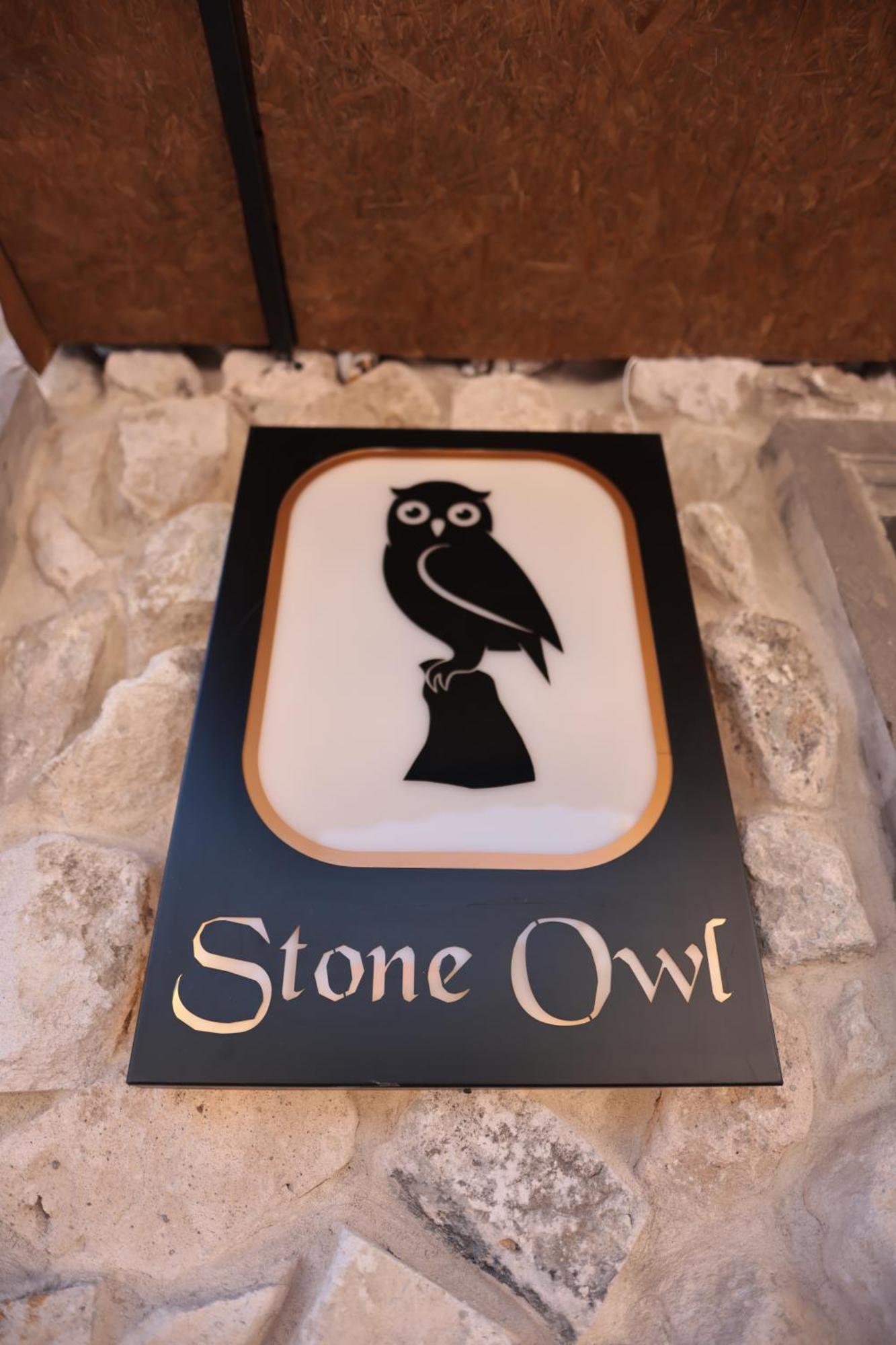 Stone Owl Otel & Restaurant أُتْشيسار المظهر الخارجي الصورة