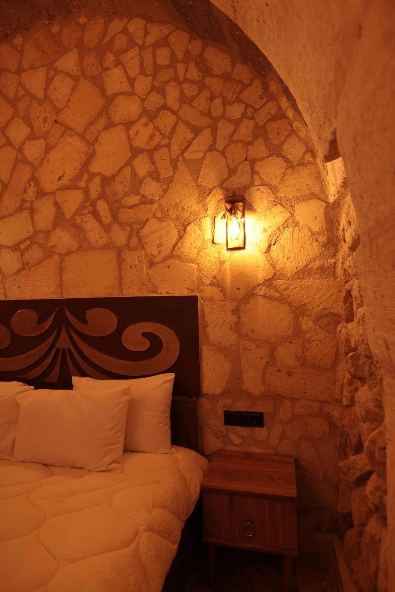 Stone Owl Otel & Restaurant أُتْشيسار المظهر الخارجي الصورة