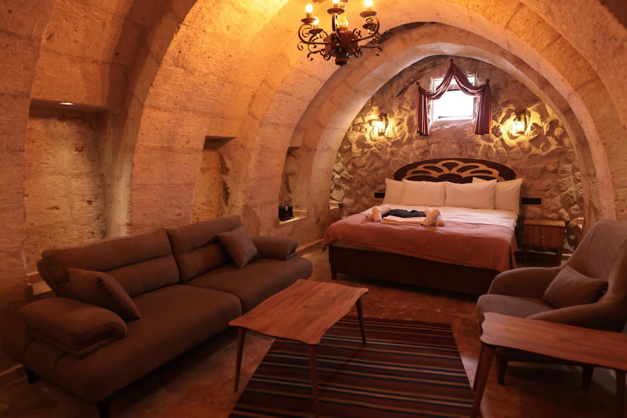 Stone Owl Otel & Restaurant أُتْشيسار المظهر الخارجي الصورة